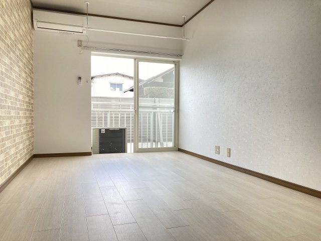エクセルさくらの洋室