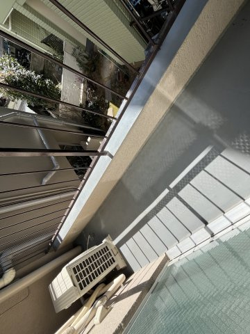 【バルコニー】
