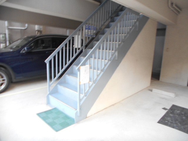 マンション立山のエントランス|エントランス