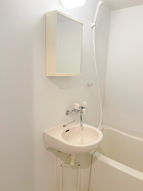 オアシスコート渋谷本町の洗面所