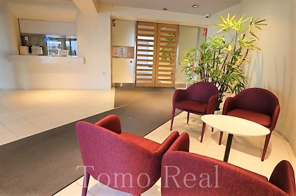 チュリス氷川坂のロビー