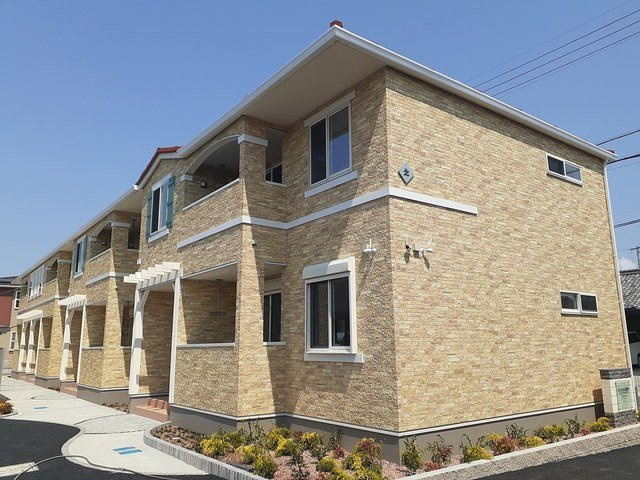 サンヒルズ高雄　北棟の外観