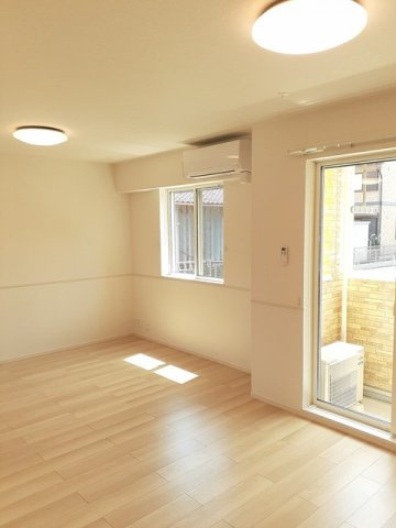 サンヒルズ高雄　北棟の居間・リビング