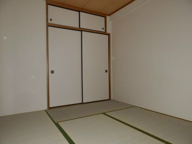 ヴァンベール徳重の寝室