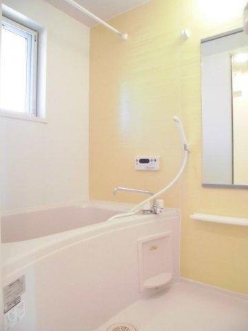 ファイン　イーストの浴室