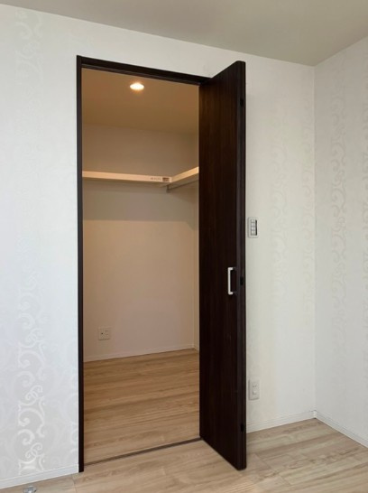 雑司が谷戸建の収納