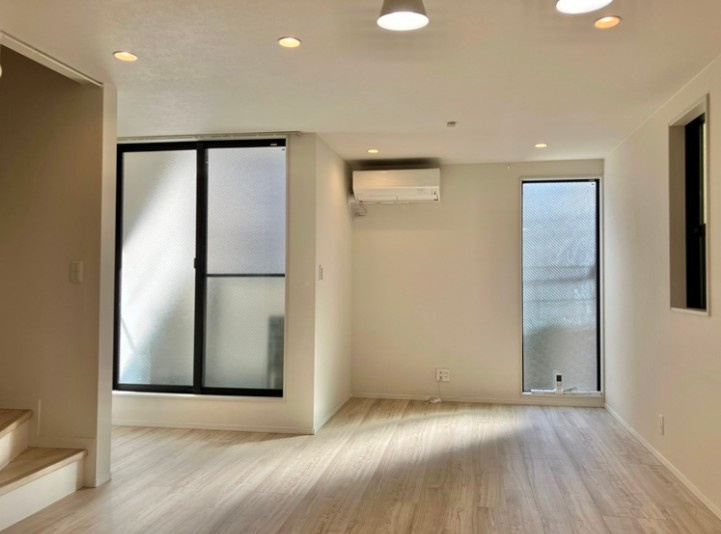 雑司が谷戸建の居間・リビング