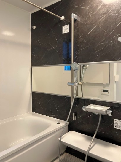 雑司が谷戸建の浴室