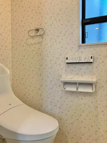 雑司が谷戸建のトイレ