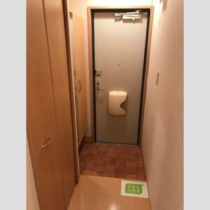 RoseCourt笹ヶ根の玄関