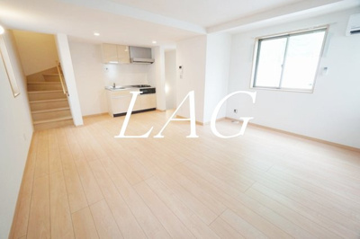 【居間・リビング】 | マル・アズール品川ウエスト | 洋室のお部屋です。