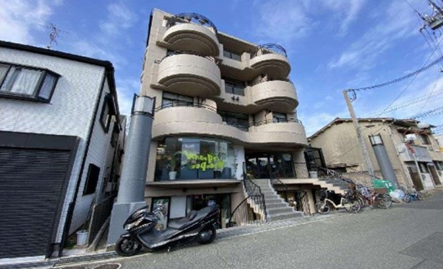 ホイットニー武庫川