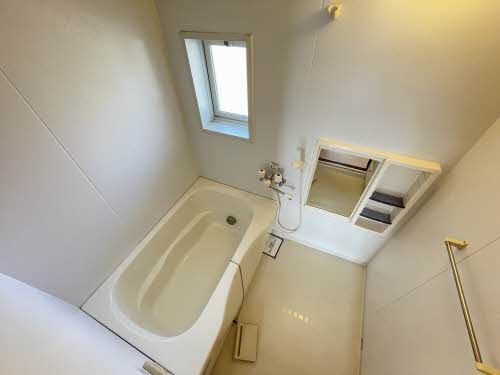 クレース・モール　Ａ棟の浴室|きれいなお風呂です