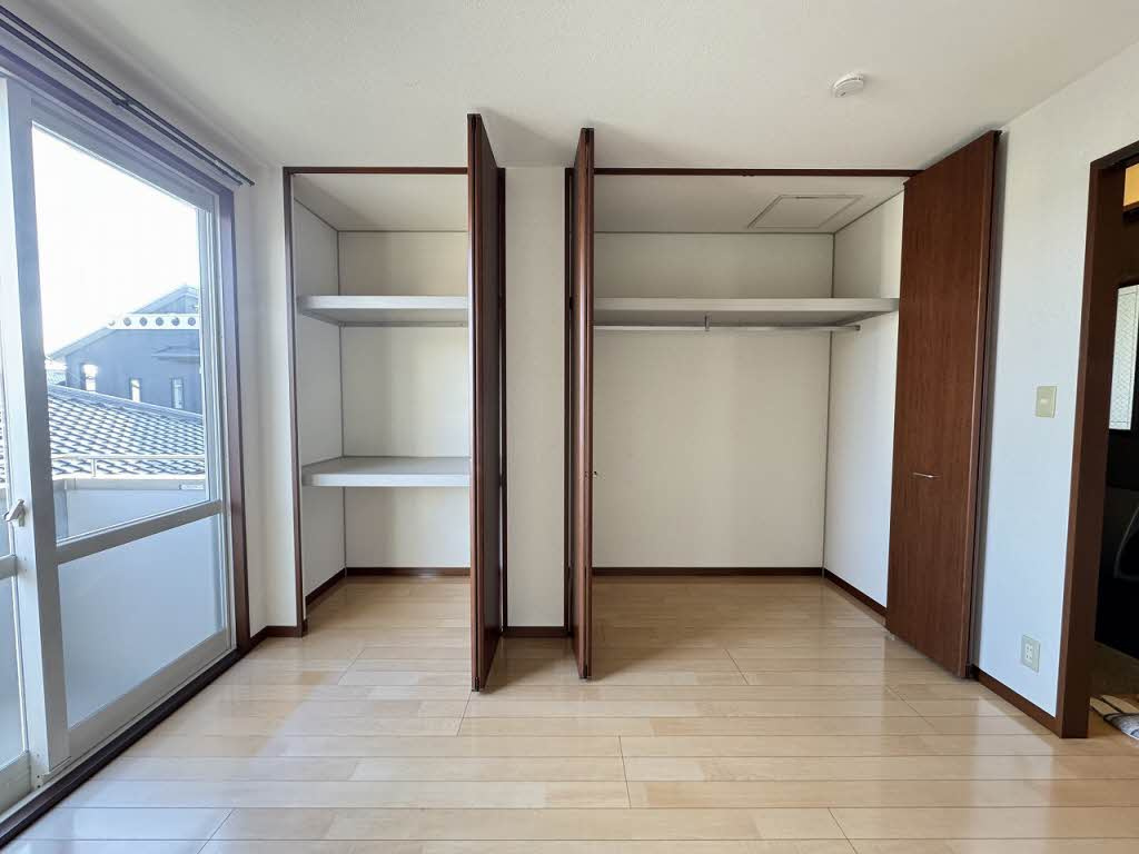 クレース・モール　Ａ棟の洋室|個人の部屋や寝室として使える洋室です