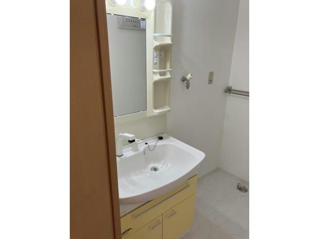 コンフォールビアンの洗面所