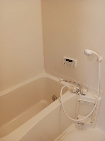 アビターレ・コモドＡの浴室|お風呂です