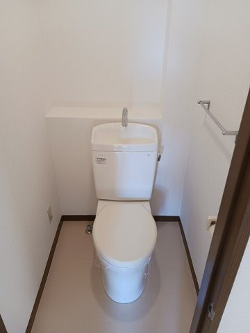 プレミールのトイレ|清潔感のあるトイレです