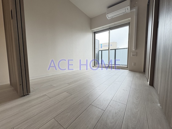 【洋室】 | SUNREGIS NAMBA