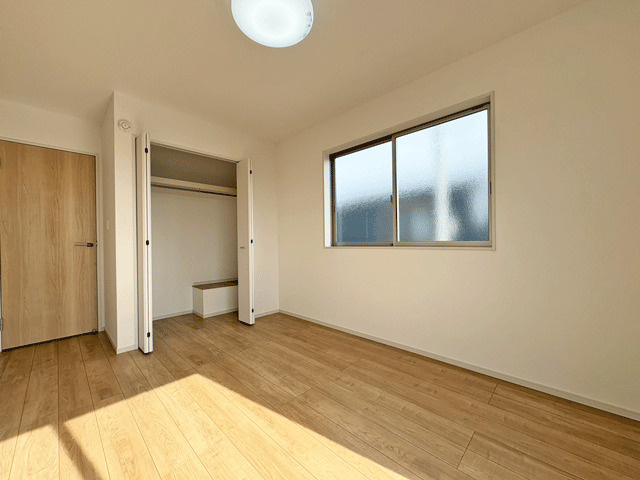 仙台市太白区東中田3丁目の洋室