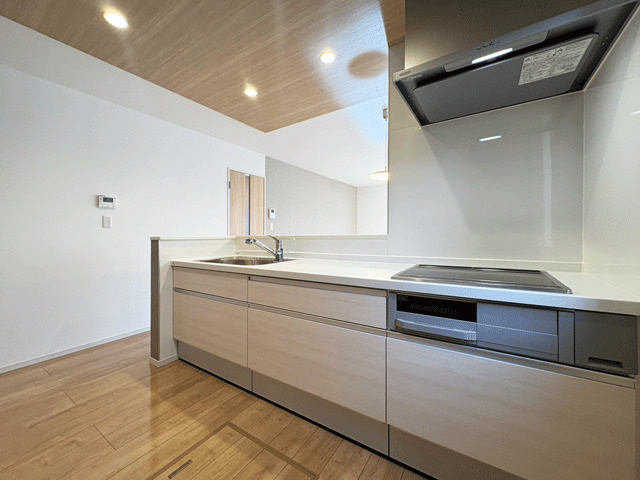 仙台市太白区東中田3丁目のキッチン