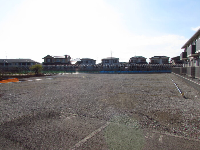 Ruines MaisonⅠの駐車場