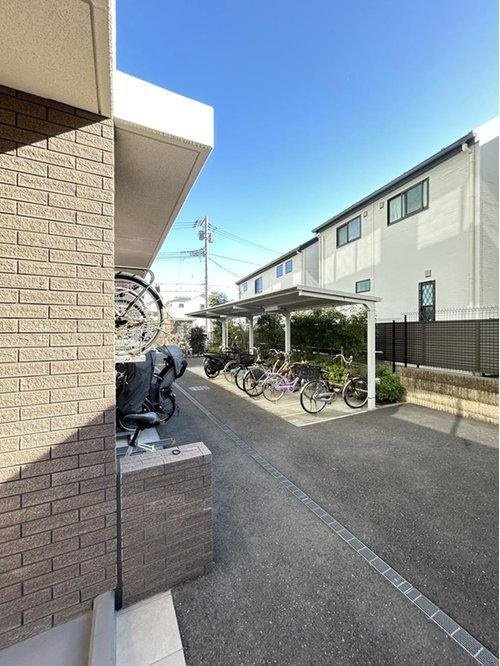 サンクレイドル武蔵野鷹の台の駐輪場