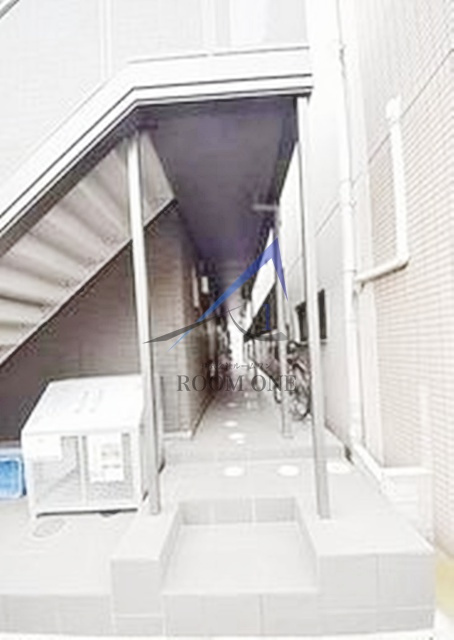 Reel.74のエントランス|エントランスです。