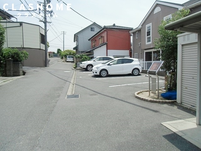 イレブン　　刈谷市近郊の賃貸ならクラスホーム刈谷店の駐車場