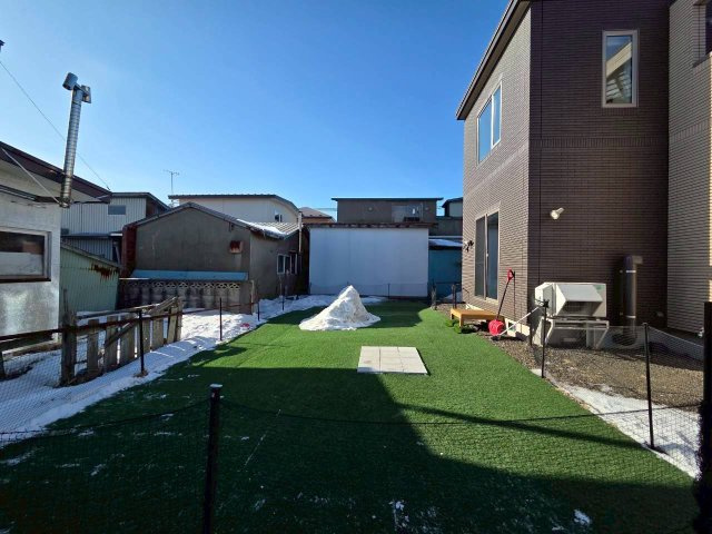 鳥取南5丁目　<一条工務店様施工>中古住宅の庭