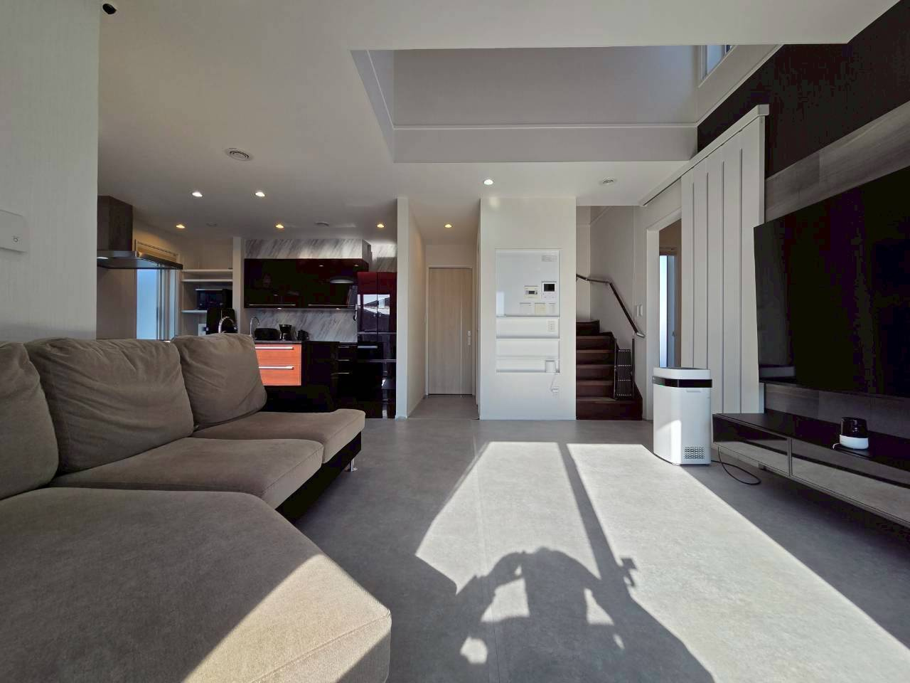 鳥取南5丁目　<一条工務店様施工>中古住宅の居間・リビング