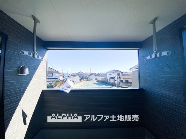 昭島市拝島町３丁目の新築一戸建のバルコニー|【roof balcony】
◆ルーフバルコニー◆外とつながるゆとりののある暮らし。室内とは違う空気感が、日々の生活にほどよい変化を与えてくれます。