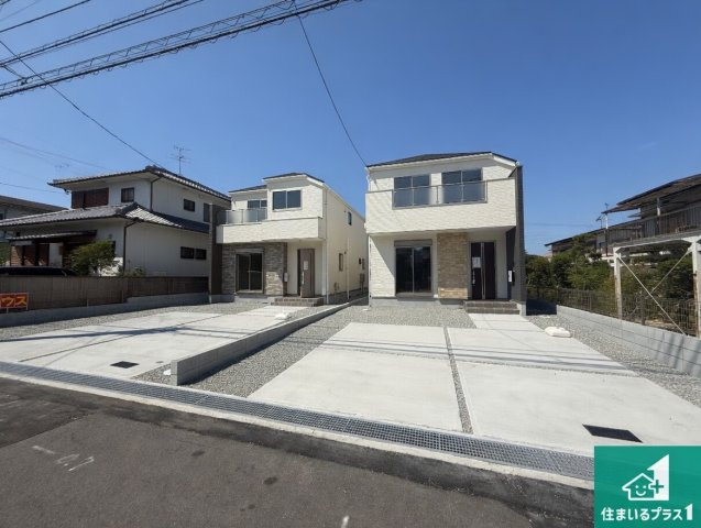 29(土)30(日)現地説明会！◆羽曳野市羽曳が丘西　全2邸の外観|お客様に長く安心して住んでいだだける事にこだわった家づくり！住んでからのアフターサービスにもしっかりと取り組んでいます！