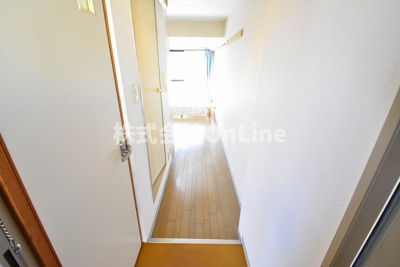 【玄関】 | リバーサイドハウス