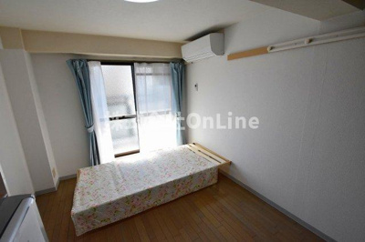 【洋室】 | リバーサイドハウス