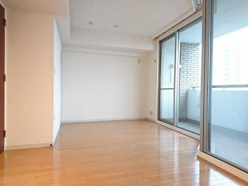 ＬＡＮＡＩ　Ｔ　ＧＡＲＤＥＮの寝室