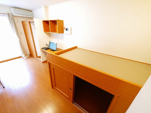 レオパレスブルーメの寝室|寝室です