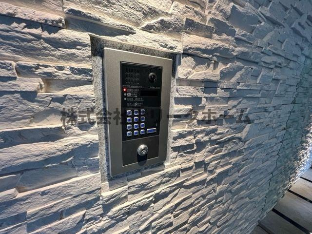 三鷹市下連雀３丁目の賃貸マンションのセキュリティ