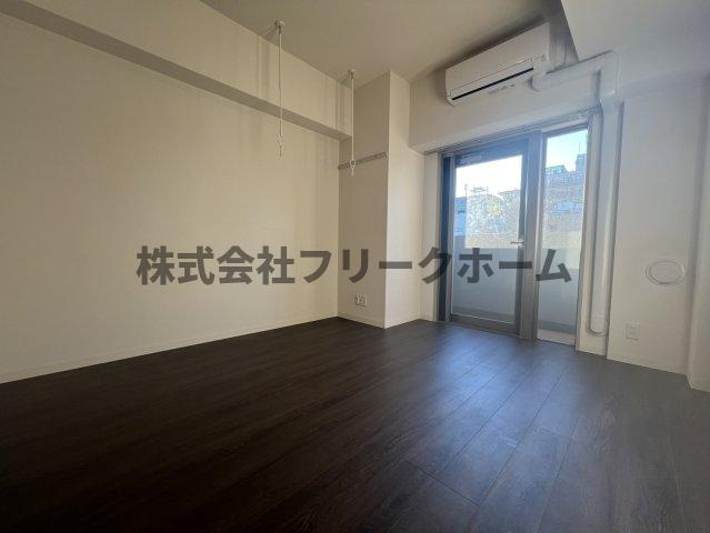 三鷹市下連雀３丁目の賃貸マンションの居間・リビング