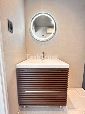 【洗面所】 | ブエナビスタ梅田イースト