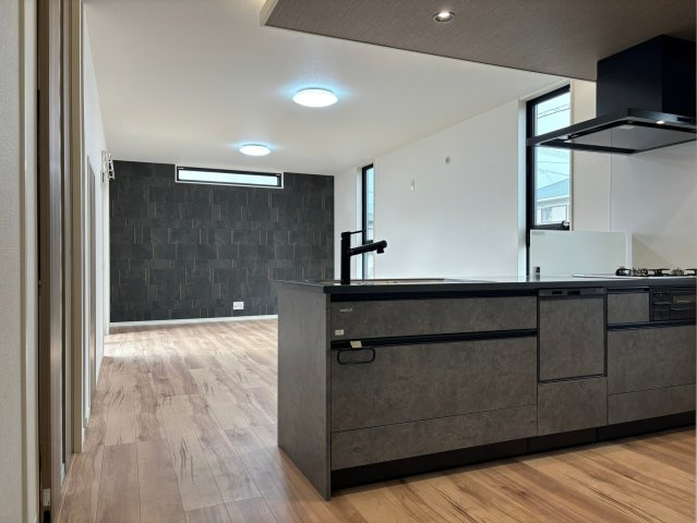 PEAKS山の田中央の居間・リビング|※ イメージ施工例　リビング/ダイニング