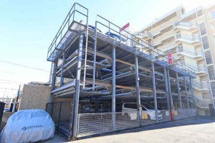 グランシティ練馬中村橋の駐車場