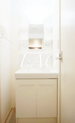 【洗面所】 | リブリ・ラヴィータ | 洗面台です。