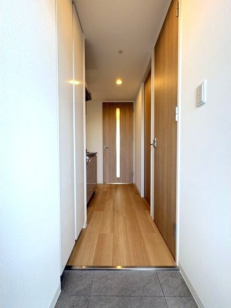 パルティール上社の玄関