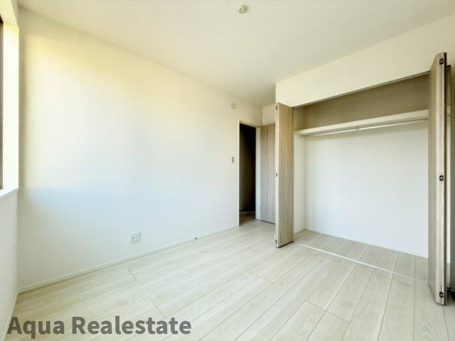 オール電化デザイナーズハウス高松市木太町建売㉒の洋室|自分好みのアレンジで居心地の良い空間になりそうです。