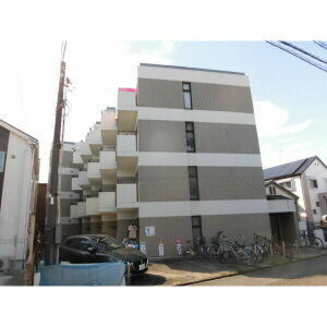 エスペランサ新守山のエントランス