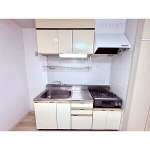 エスペランサ新守山のキッチン