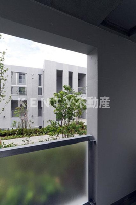 【バルコニー】 | 西馬込テラスコート | 開放的で明るい空間を演出してくれるバルコニーです