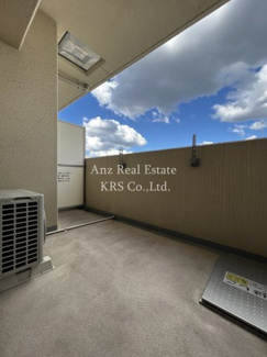 【バルコニー】 | アーデンタワー北堀江 | 広いバルコニー部分です！お洗濯が干せるスペースあり！