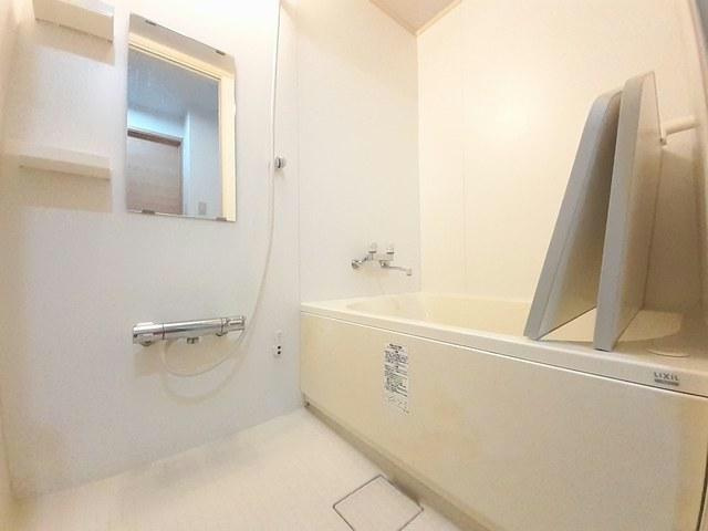 エンジェルコーポラスAの浴室