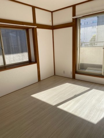 川越市小仙波994戸建貸家　ペット可の洋室